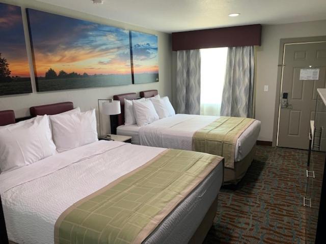 Days Inn By Wyndham Bellville Mansfield Buitenkant foto